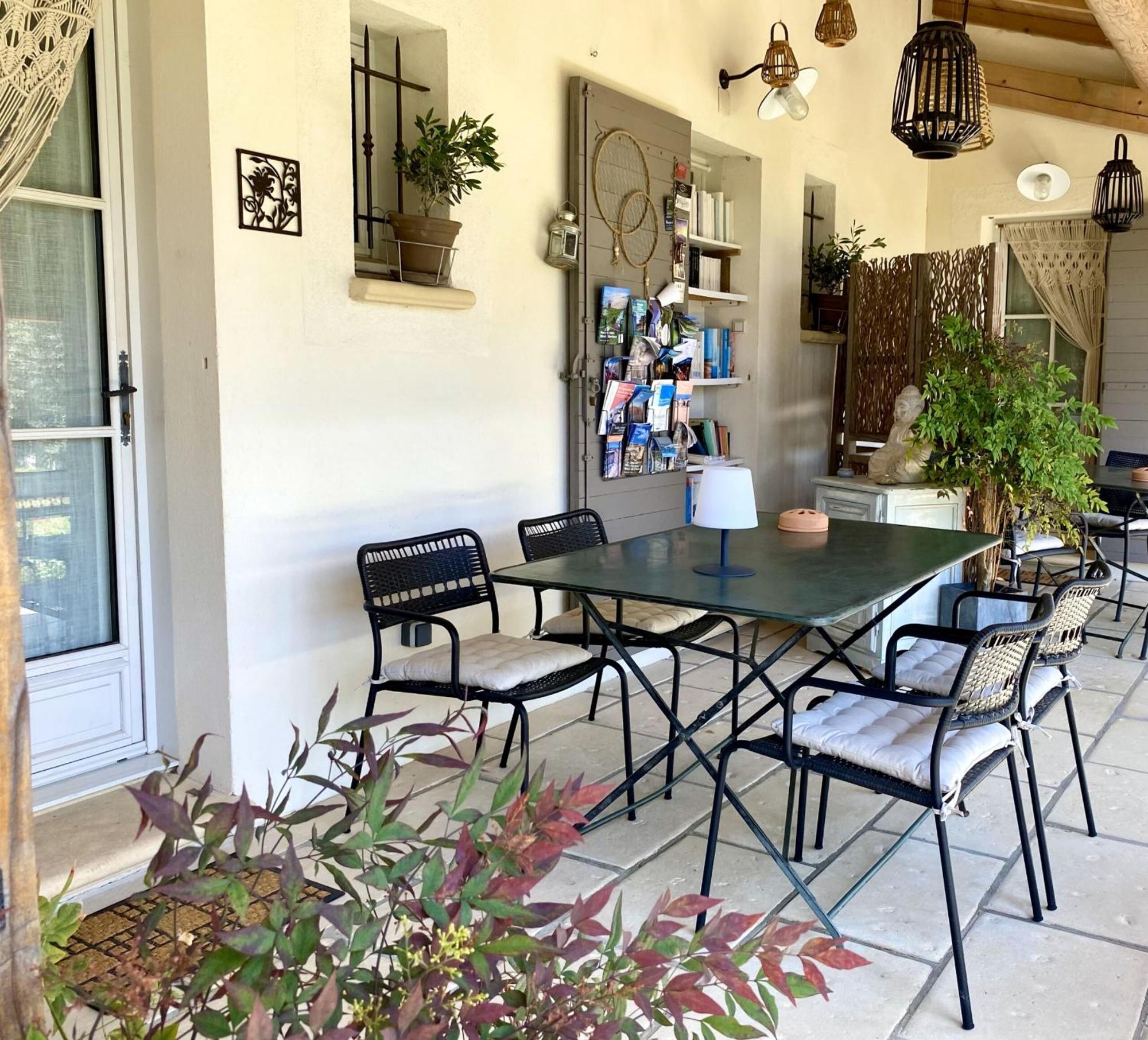 Le Jardin De Lau Villa Aubignan Room photo